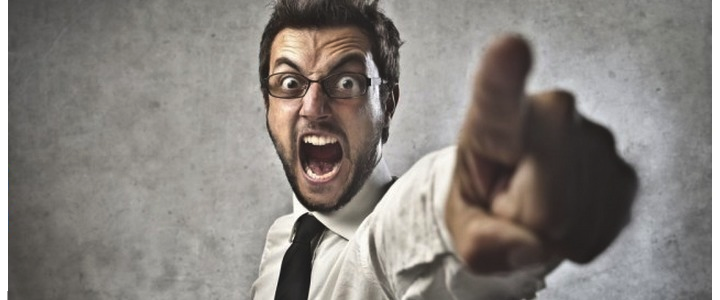 Nada mejor para destacar que rodearte de incompetentes