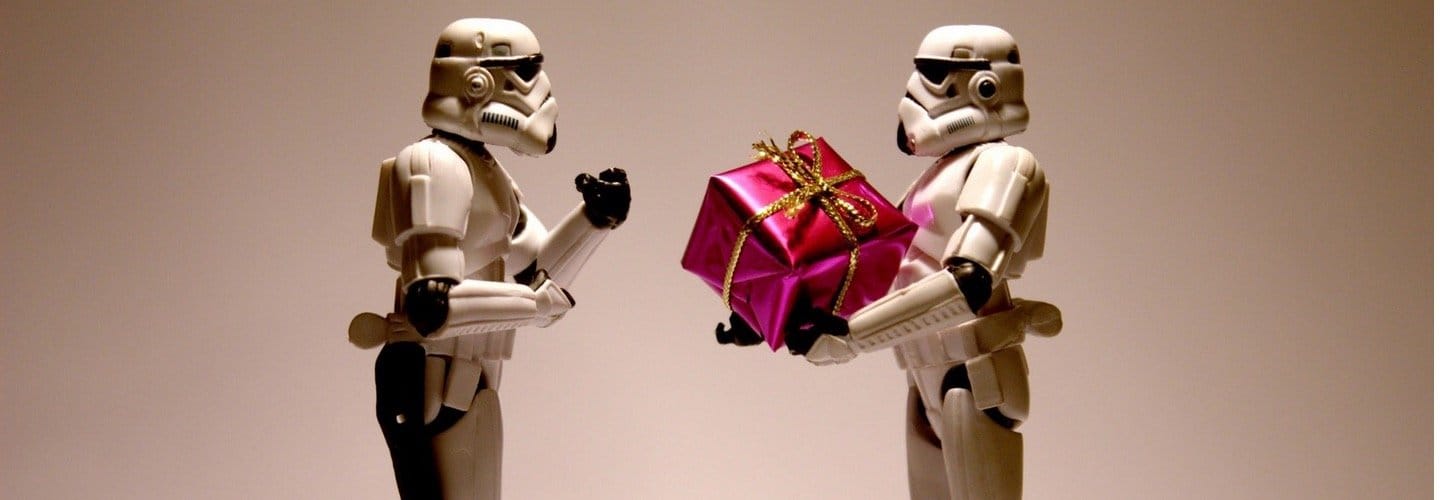 Dos regalos navideños frikis perfectos: buenos, bonitos, y baratos