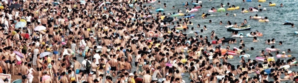 Gente buscando gente