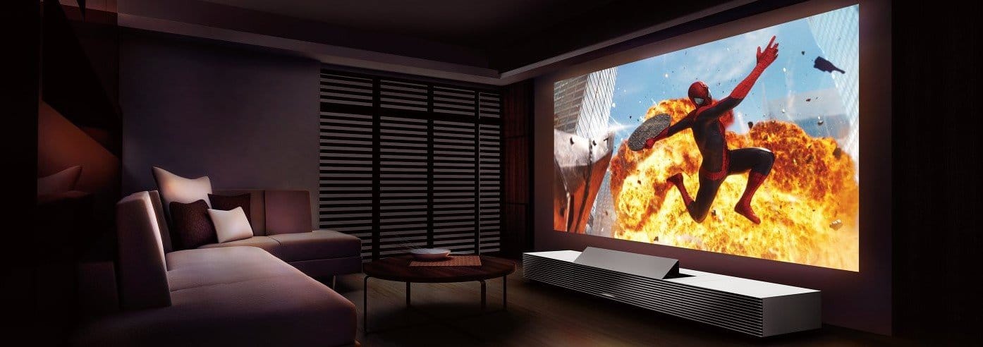 Una de proyectores de tiro corto, por favor