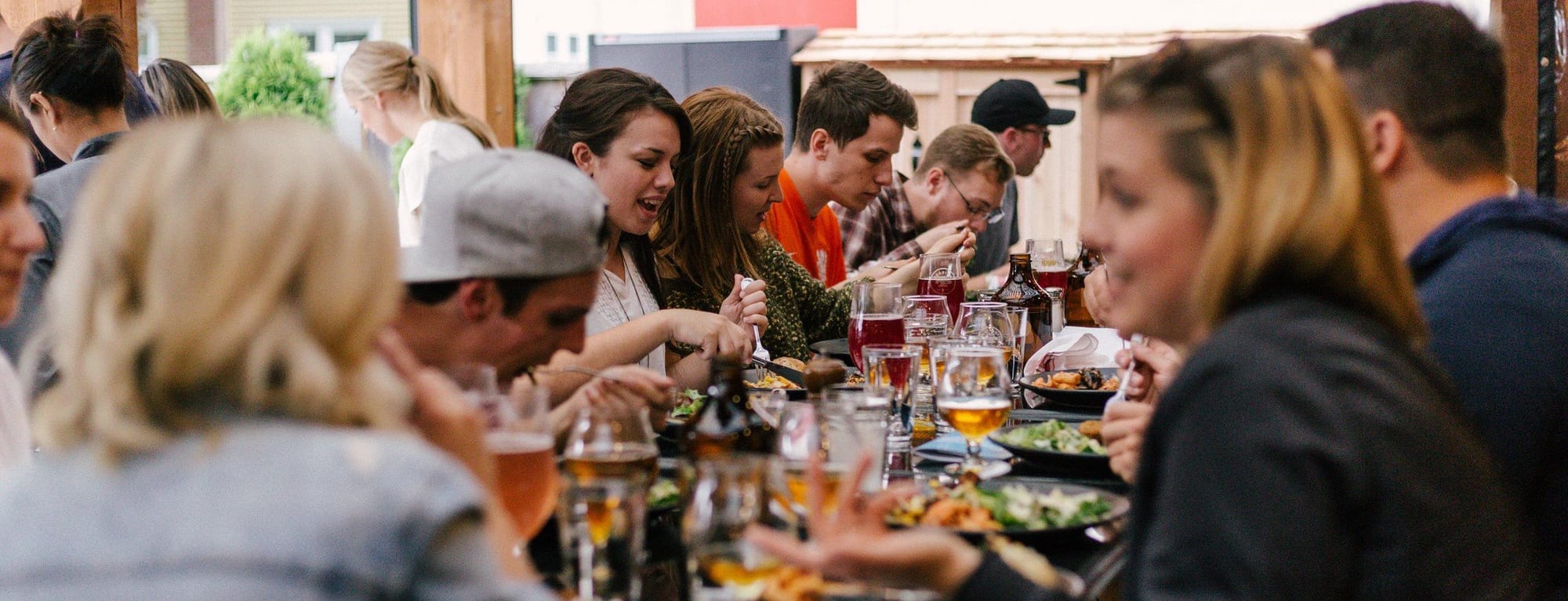 Cenas, escotes, y holandeses