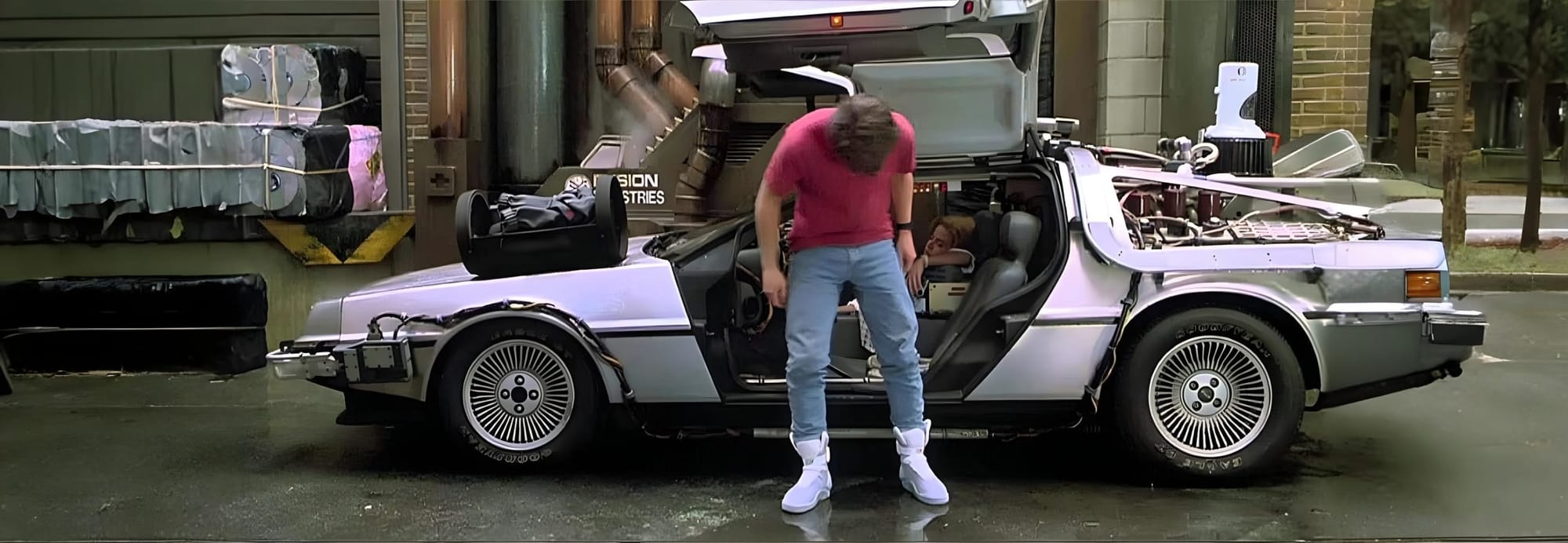 Una de zapatillas sin cordones