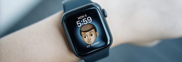 No le compres un móvil, cómprale un Apple Watch