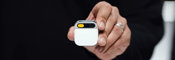 El Humane AI Pin es un desastre glorioso